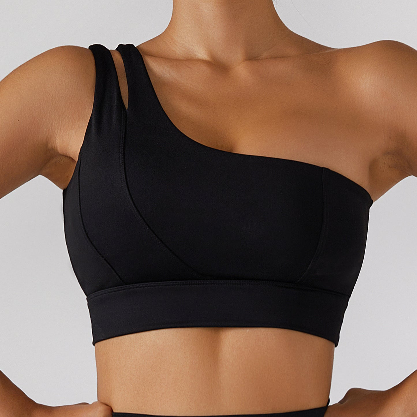 Fitness ensemble à une épaule